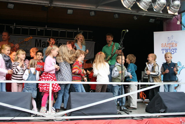 gal/2009/2009 Borbecker Marktfest 06.09/2009 Saitentwist Borbecker Marktfest 06.09. 224.jpg